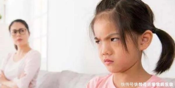 长大|孩子小时候有4种表现,长大多半不孝顺,家长要及时改正