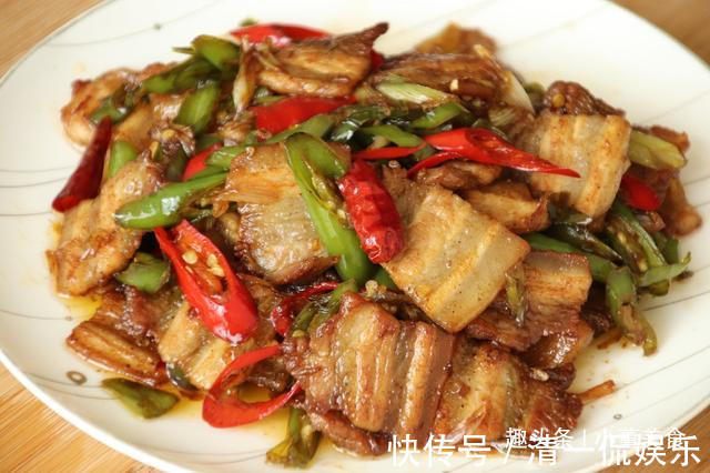 炒肉丝|炒肉丝总是又干又柴掌握好这个小窍门，肉丝滑嫩不粘锅更入味