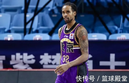 兰兹博格|北控胜青岛!兰兹+少杰主导胜局,哈斯碾压,2将暴走,吴导引众怒