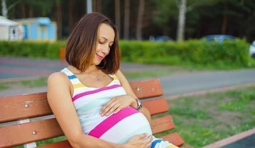 年龄|女性最晚多少岁能够生孩子过了这个年龄,生孩子有“危险”