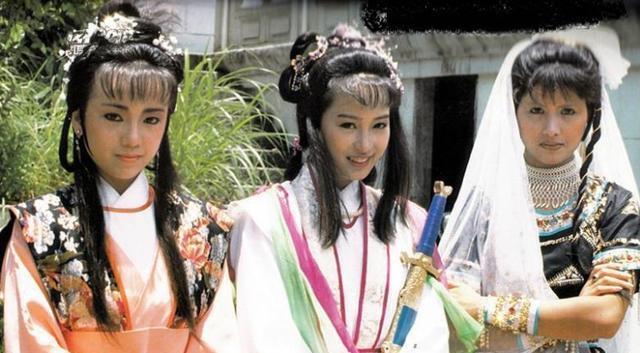 周芷若|张无忌有多渣?定亲殷离,亲吻小昭,心悦赵敏,接盘二婚周芷若