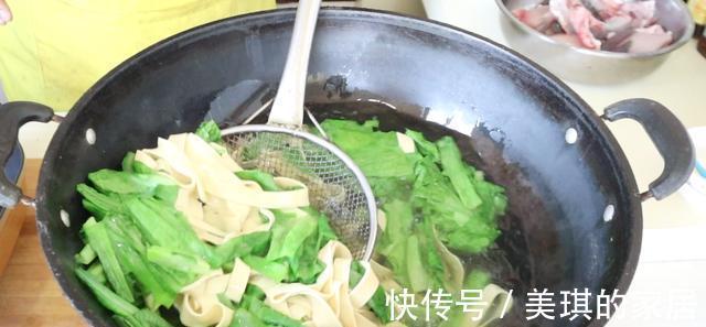 做法|原来做水煮鱼这么简单，大厨教你做法，在家轻松做出饭店的味道