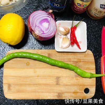 做法|香辣无骨凤爪最好吃的做法，就在这里了