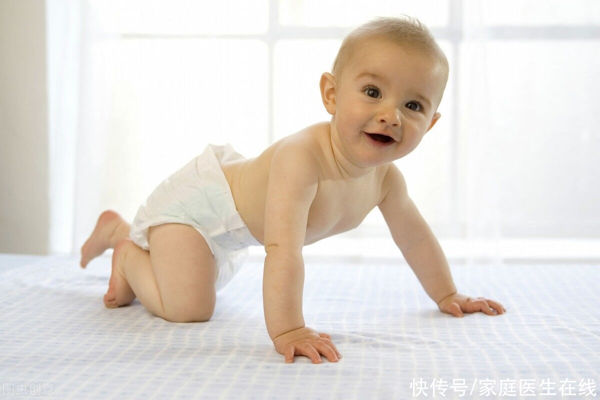 踢足球|3岁爬行、6岁跳绳?不同年龄,运动侧重点有所不同,希望对你有帮助