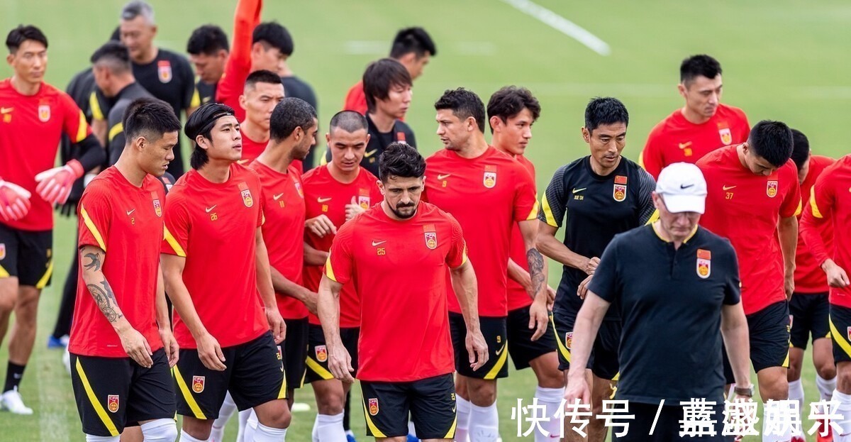 西亚|昨天12点!西亚传来喜讯李铁立功、国足“咸鱼翻身”机会到了!