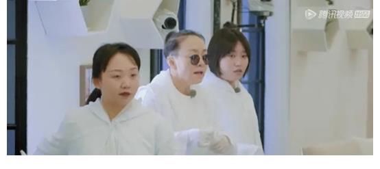 賴冠霖|從桃花塢看兩代藝人：宋丹丹周杰態(tài)度謙和，年輕藝人更注重自我