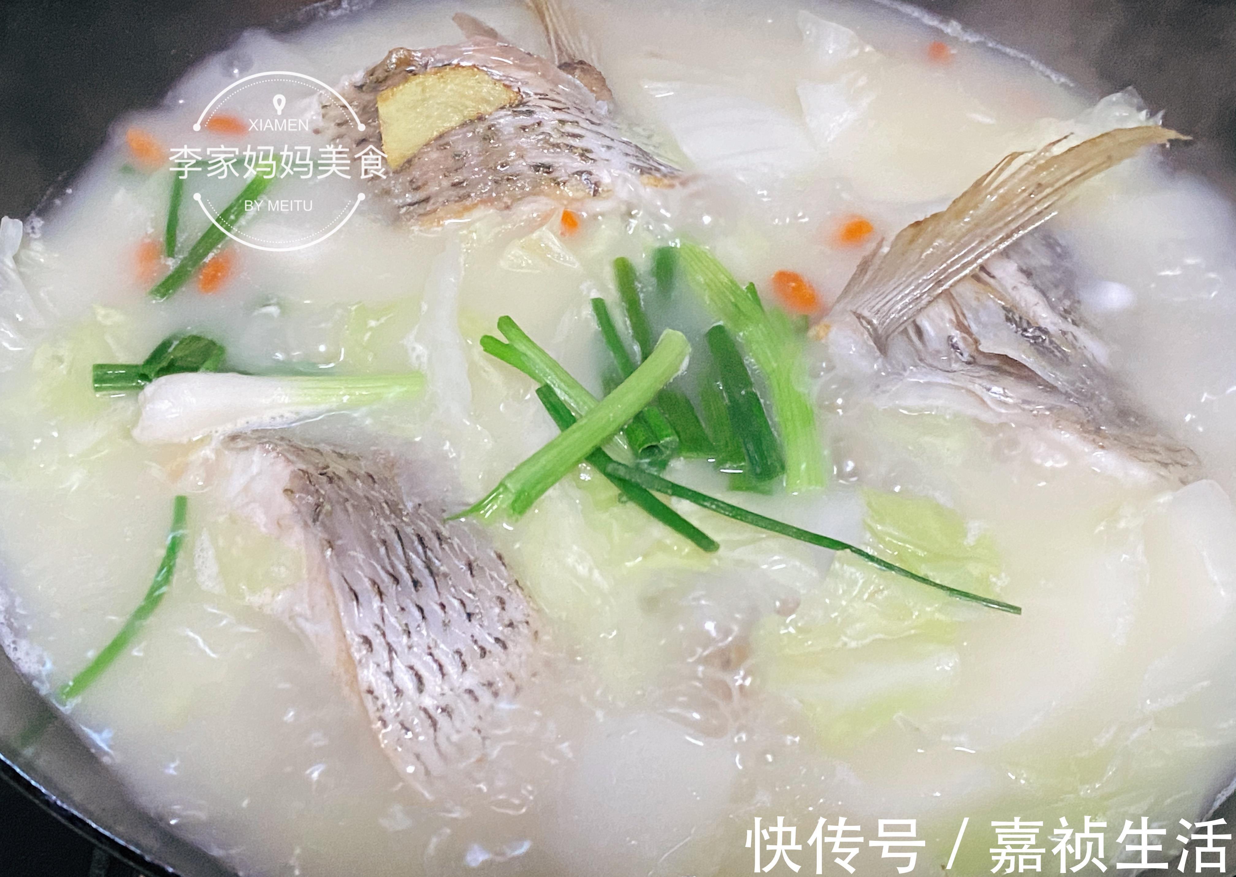 炖鱼汤|晒晒婆婆做的晚餐，3菜1汤花了200元，网友却说：没有硬菜