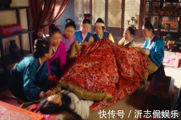 孩子|古代女人生孩子时,为什么要不停的烧热水原来有这么大用处