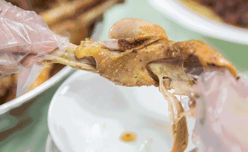 哺乳妈妈能吃“鸽子汤”催乳吗？