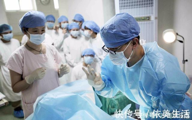 产科医生|为何现在很多男医生接生,不怕看产妇隐私吗?他们这些优势很明显