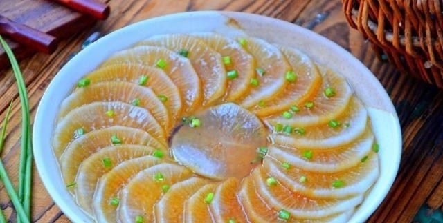 隔三差五|秋天这菜一块钱一斤,隔三差五吃一次,营养又润肺孩子常吃不咳嗽