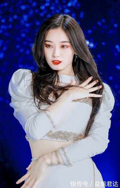 创造营3|徐艺洋落选后悄悄更改个人简介,当看到她改成啥后,粉丝集体泪目