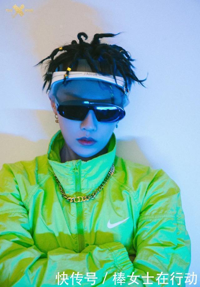 比刘雨昕舞蹈更IN的,是她的“无性别时尚”
