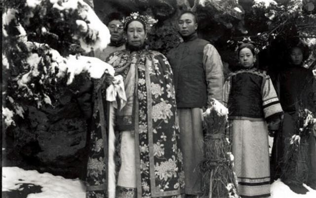 真实|美国人拍摄的1899年慈禧照片，高清真实，如今珍藏在美博物馆