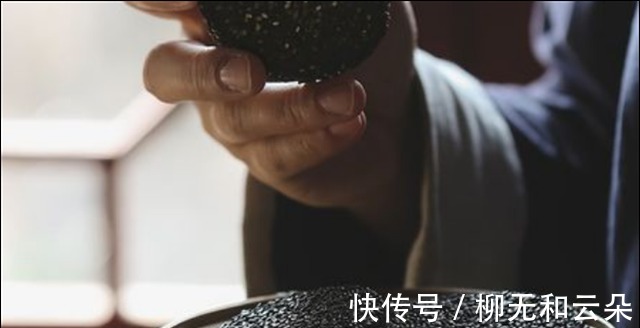 滋补美食|女人临近30岁,别总吃红枣,常吃这5种滋补美食,让你气色好!