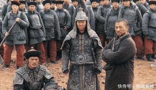 拥兵自重|清朝末年的这个大臣,手握十万兵权,为何不拥兵自重建立王朝呢!