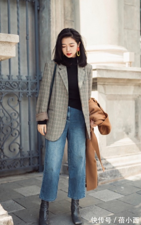 修饰|紧身裤过时了,这几条牛仔裤谁穿谁瘦,看三木博主演绎的长腿穿搭