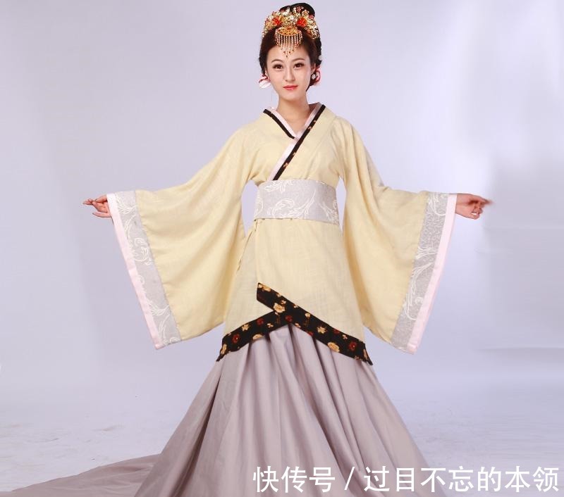 校长$大学生提议将汉服当校服,校长甩出三个问题,让他立刻哑口无言!