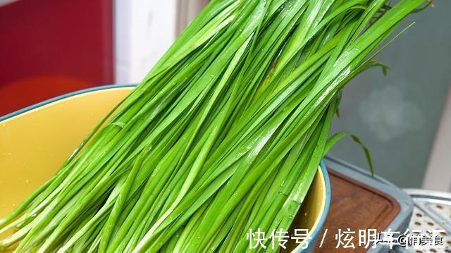 水煎包|教你水煎包做法,色泽金黄,口感松软,从包到煎全过程