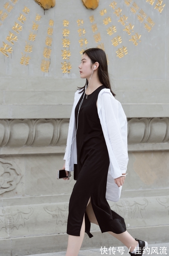 搭配 小姐姐们的夏日凉爽穿搭,不含糊的细节,给你带来不一样的新体会