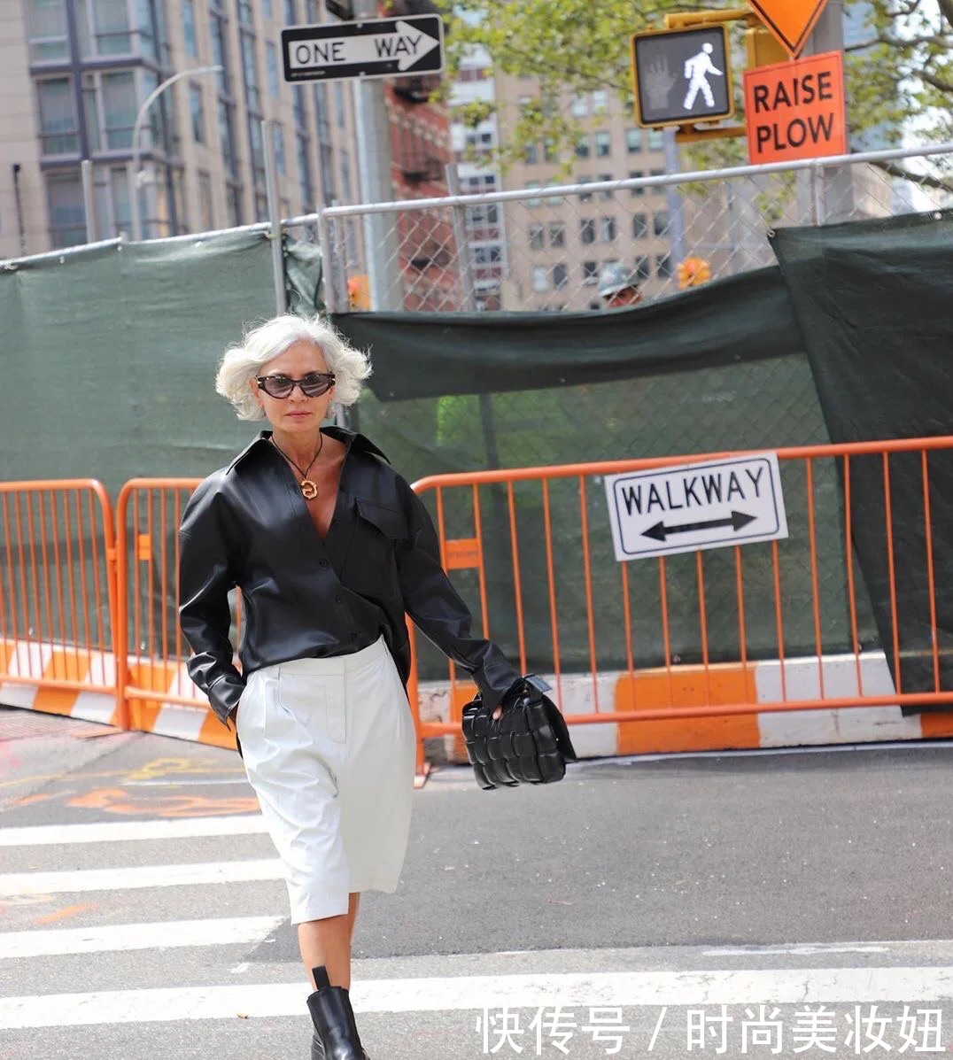 老奶奶|谁说年过半百不能时髦洋气，时尚奶奶告诉你，穿衣无关年龄