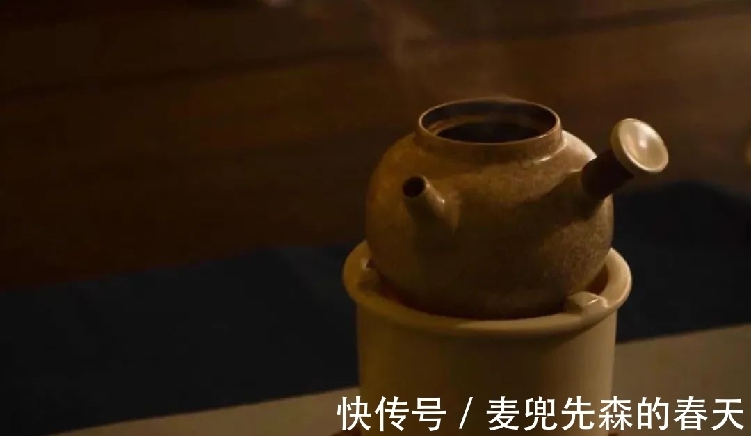 竹炉#今冬最闲适的一首诗,这种慢生活,太令人向往了!