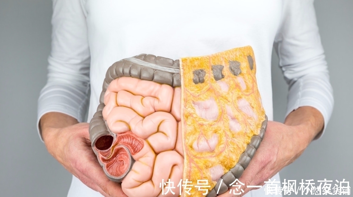 高抬脚时|不论男女，每天睡前抬腿15分钟，免费养生，7个好处不请自来