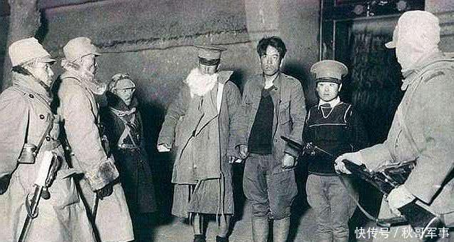 冻死|日本士兵如果被苏军俘虏,为何宁愿冻死饿死,也不去澡堂工作