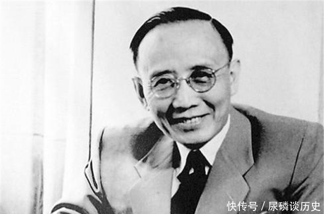 刘庭桂$清朝才子在泰山刻两字,难倒国人和日本人,郭沫若看后就加了四笔