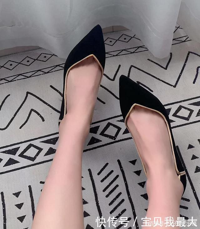 尖头|尖头设计高跟鞋,周围还有一圈金边装饰,多了几分高贵华丽的味道