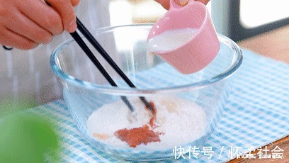 这样新奇的搭配，太撩胃了！香甜软萌，第一次做就被惊艳到了