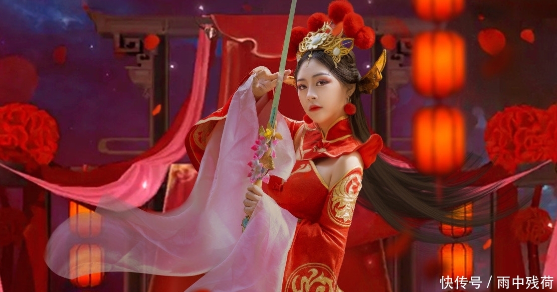 紫霞仙子|王者cos:露娜的新婚之夜,你可愿意还记得她的月下无限连