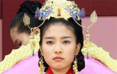 半路上|公主远嫁,大臣在半路上换上了自己的女儿,将公主另嫁他国当小妾