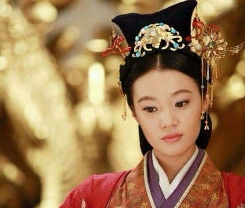 后宫|汉武帝后宫的女人们,三位皇后,六人受宠,最不受宠的生了俩儿子