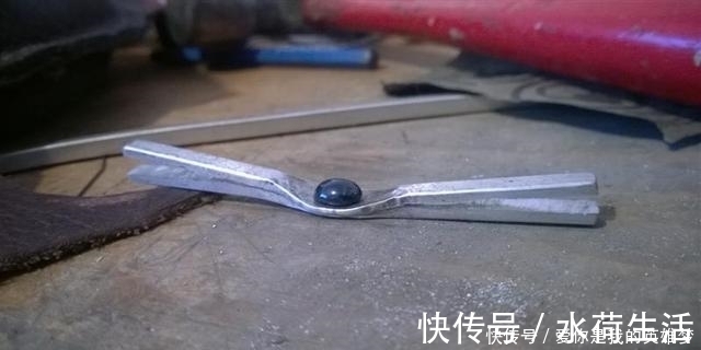 银条&男子随手找到的纯银管,做出的东西让无数人想要!