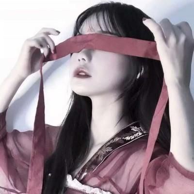 白驹过隙|“一眼难忘”的古风句子:你本无意穿堂风,却偏偏孤倨引山洪……