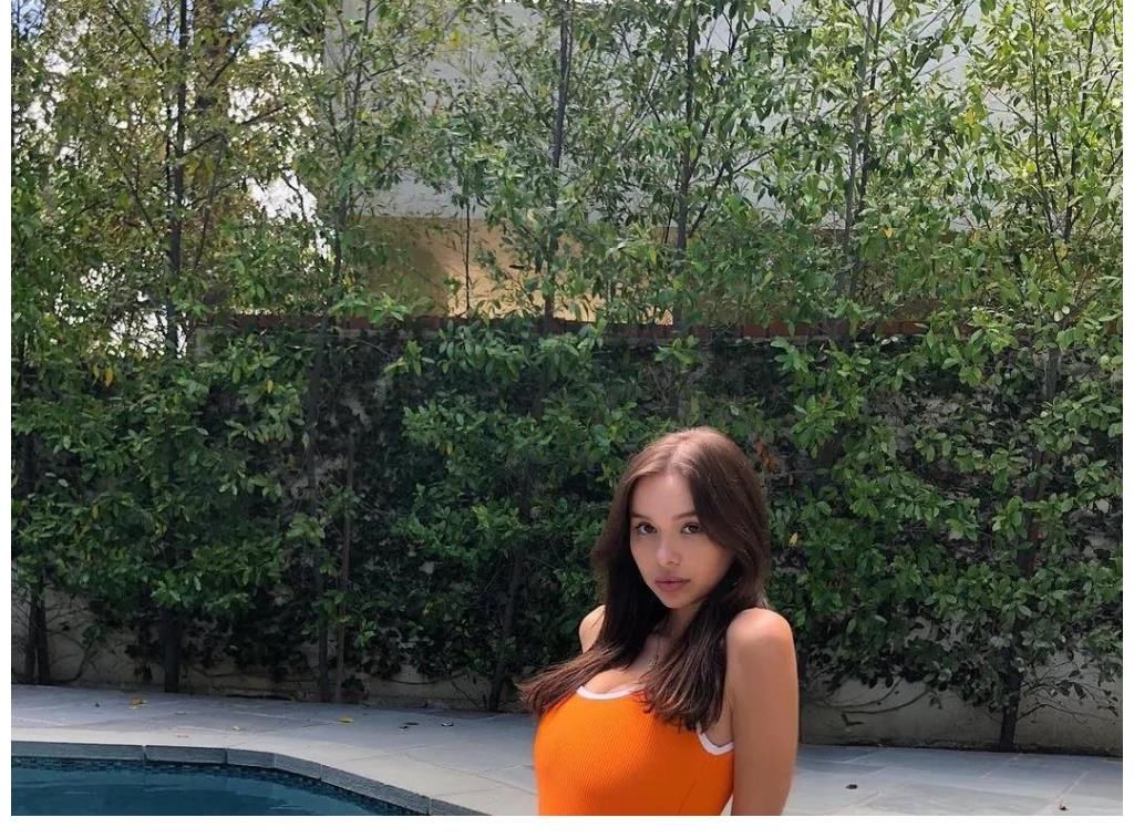 小姐姐|22岁模特秀身材，这实力藏不住，身材为什么这么好？答案是健身