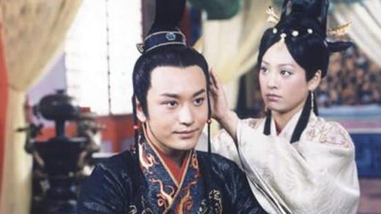 开挂|此女一生都在开挂,熬死主子升成正室,最后还当上了开国皇后