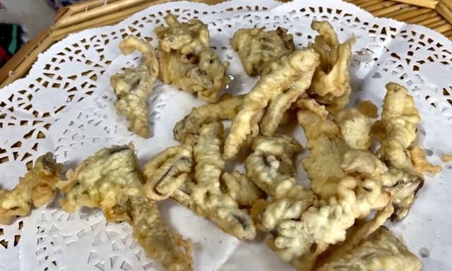 天冷，遇到这菜要多吃，不炒不煲汤，简单一做，外酥里嫩，真好吃