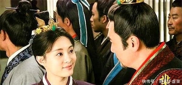 留在|《芈月传》孟嬴为何不把芈月继续留在燕国，借扶持嬴稷登基勒索秦国一把