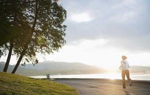 紧身裤|女性想保持子宫“干净”,哪些工作需做到位?不要再偷懒了