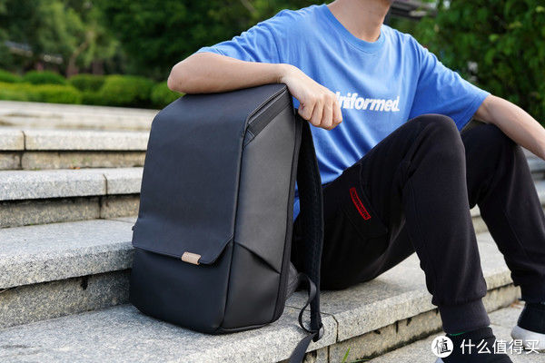 口袋|大学的书包该换新了!地平线8号零感背包使用分享