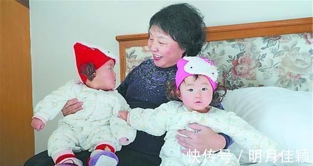 为人父母|10年前，那位60岁高龄母亲拼死生下双胞胎女儿，现在怎样了