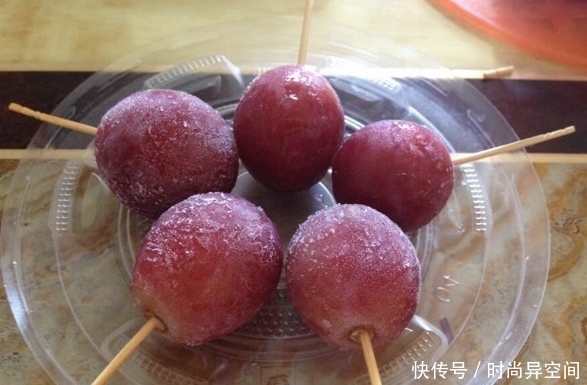 水果不要再直接吃了,冰冻过后,味道不输冰淇淋