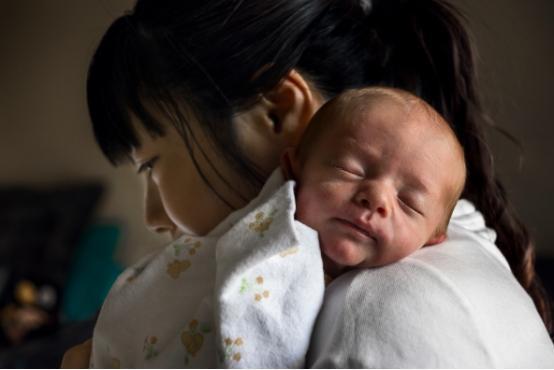 危险|“没有危险时,爸爸就是最大的危险”,爸爸带娃不靠谱行为大赏