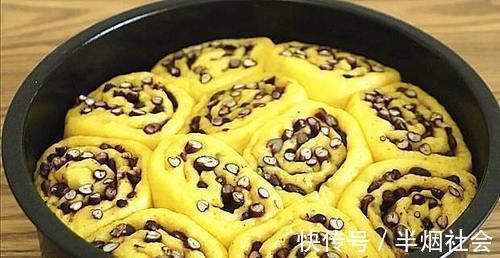 南瓜和红豆放一起,没想到那么好吃,老公三天两头点名做,太香了