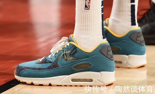 乔治 NBA球星穿的奇异球鞋:杜兰特的长筒靴,乔治新鞋被吐槽像足力健