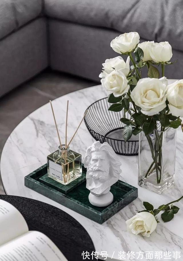 卧室|117平现代风三居室，把书房塞进客厅、把电视放过道