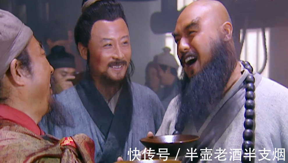 阮氏三雄$阮氏三雄兴奋,鲁智深武松偷笑,宋江吴用想哭:梁山好汉过年能吃啥?