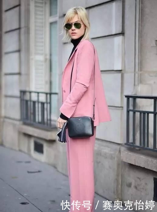 搭配|三四十岁的女人想要“年轻感”,记住这3个细节,优雅又不显老